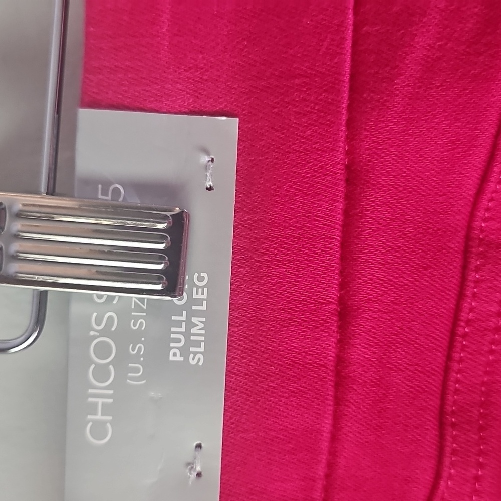 Chico's Pink Women's Shorts 2.5 NWT - Picture 4 of 8